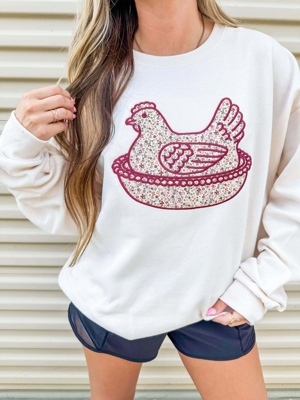 Red Chicken Floral Applique product image 1