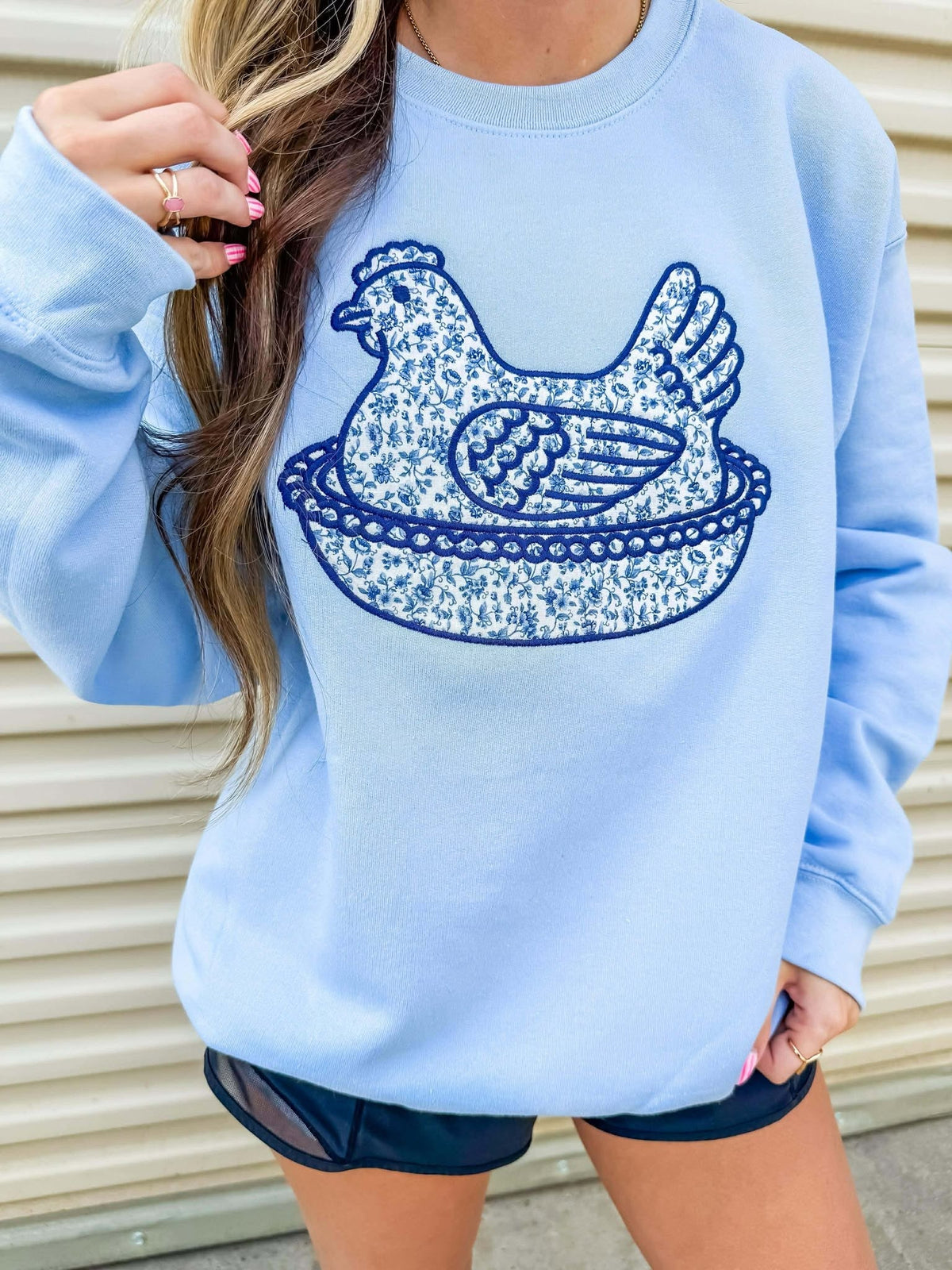 Blue Chicken Floral Applique product image 1
