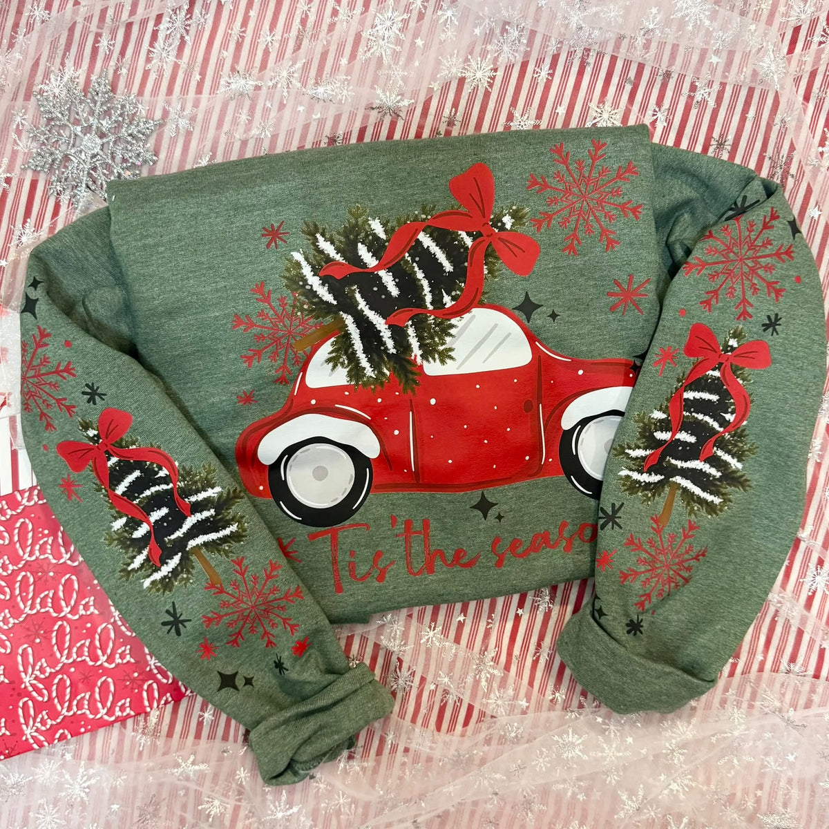 Christmas Tree Truck Tis the Season | Heather Green Gildan Crewneck