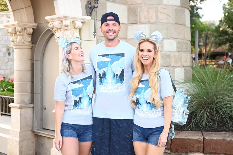 Arendelle / Frozen Movie Postcard Shirt