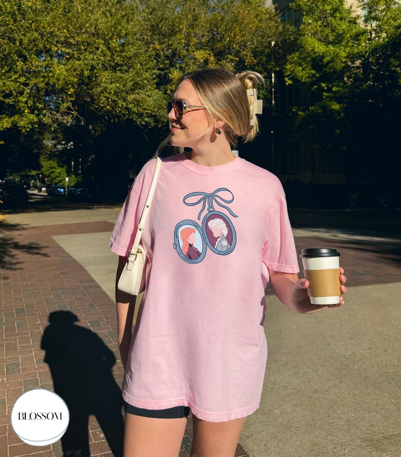 Anna and Elsa Frozen Locket T-shirt | Disney Princess Sisters