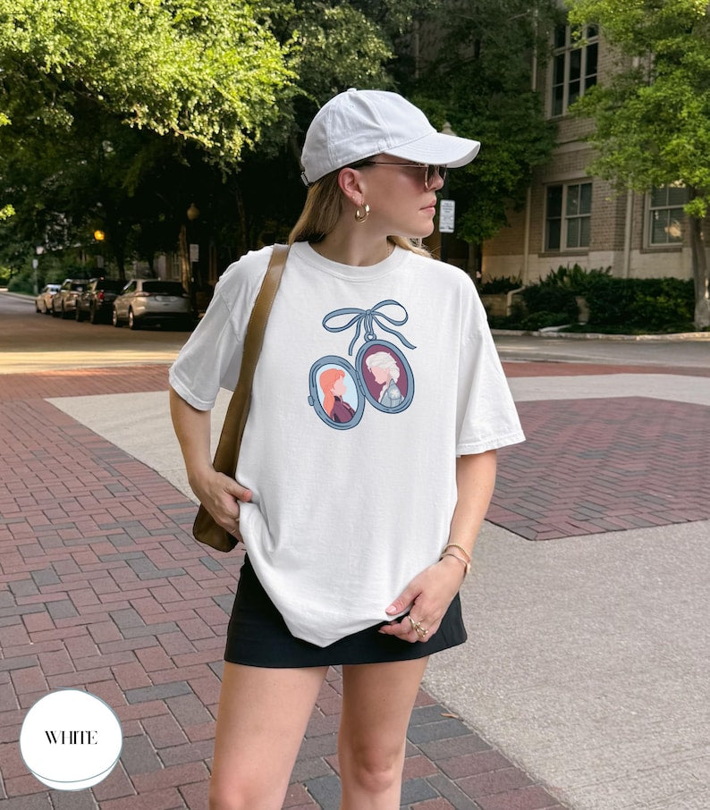 Anna and Elsa Frozen Locket T-shirt | Disney Princess Sisters