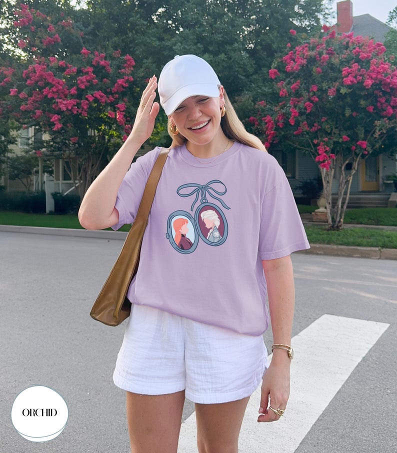 Anna and Elsa Frozen Locket T-shirt | Disney Princess Sisters