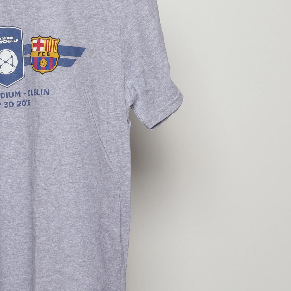 Vintage 2010s Champions Cup Soccer Match T-Shirt M