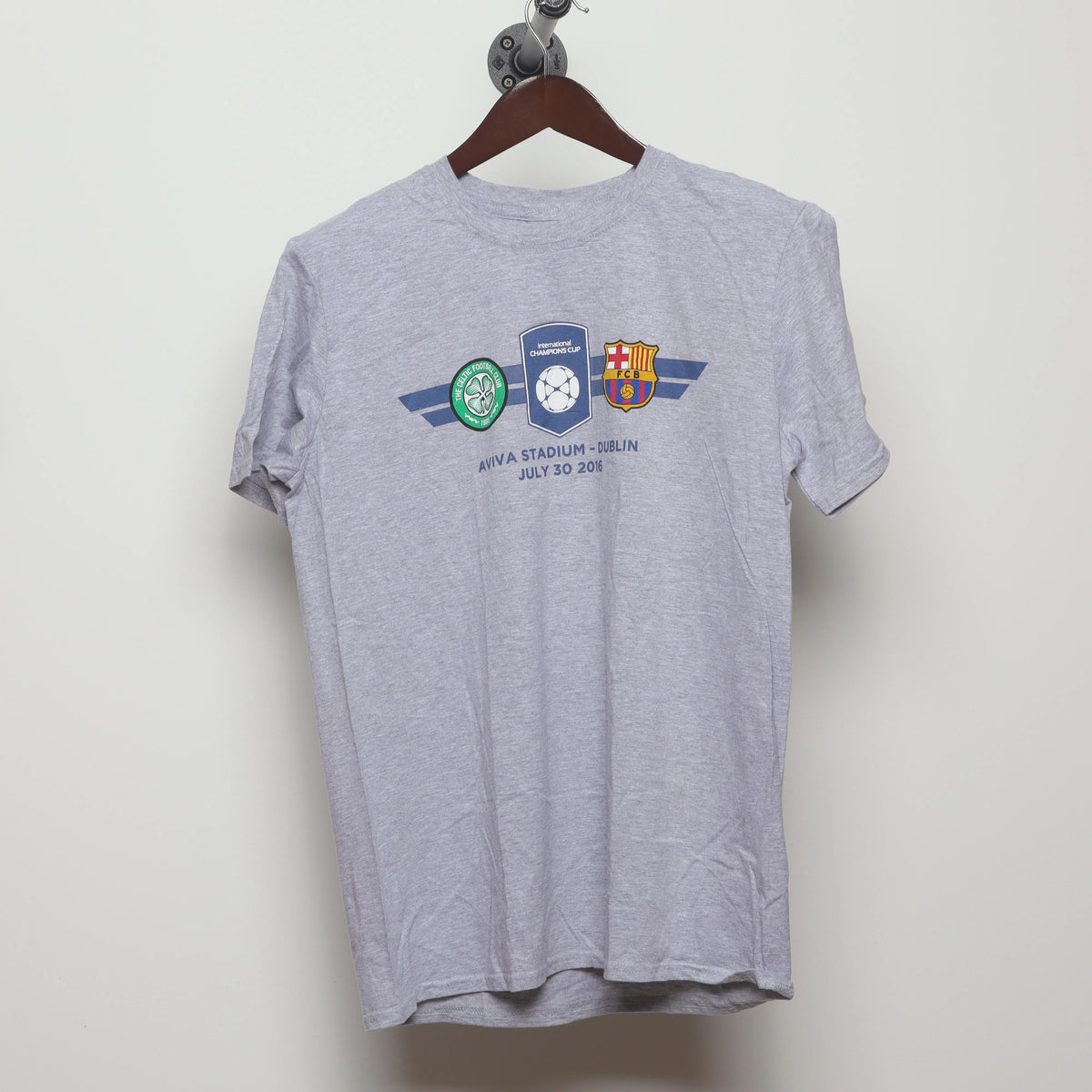 Vintage 2010s Champions Cup Soccer Match T-Shirt M